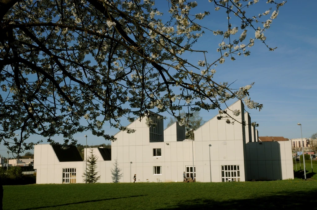 Visuel de Institut supérieur des beaux-arts de Besançon / Franche-Comté (ISBA)
